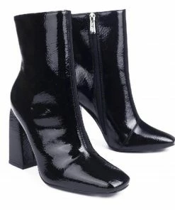 CAPE ROBBIN VICTORY-M - Chunky Heel Ankle Booties